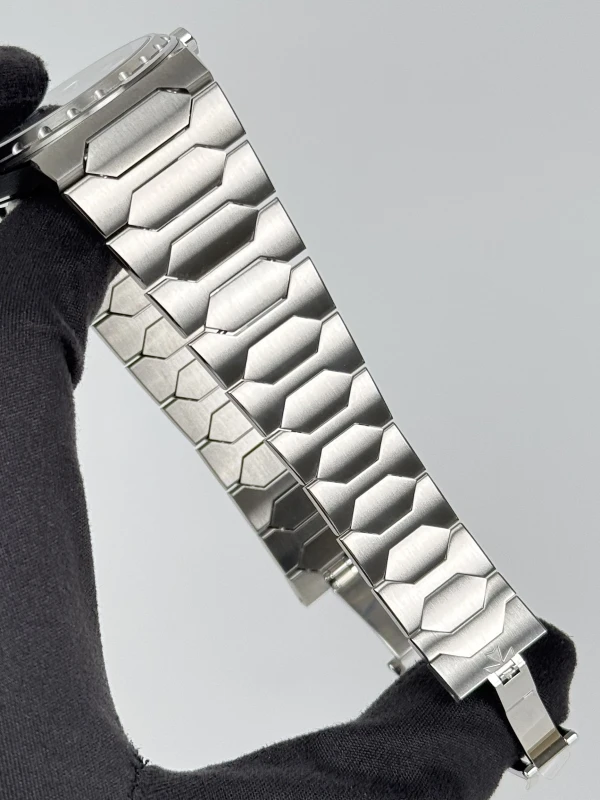 Vacheron Constantin 222 4200H/222A-B934 37 MM STEEL 6