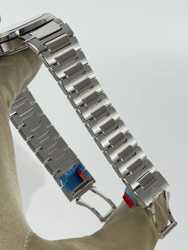 Patek Philippe Ladies 7118/1200A-011 4