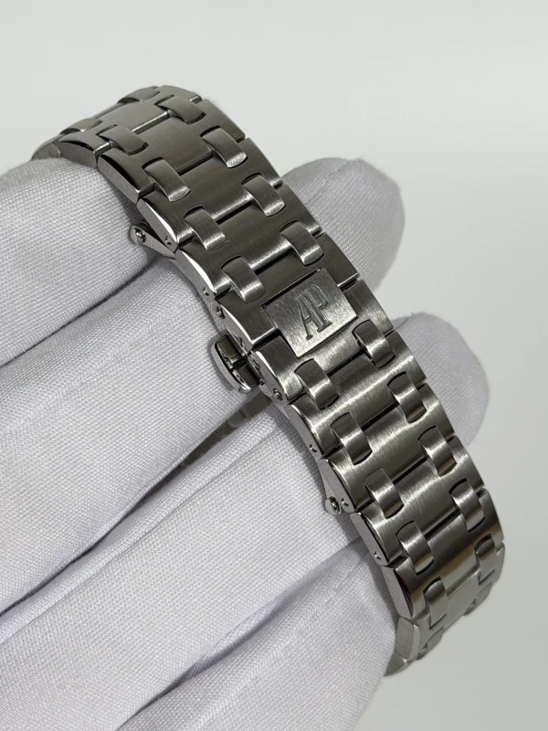 Audemars Piguet Quartz 67621ST.ZZ.1230ST.01 3