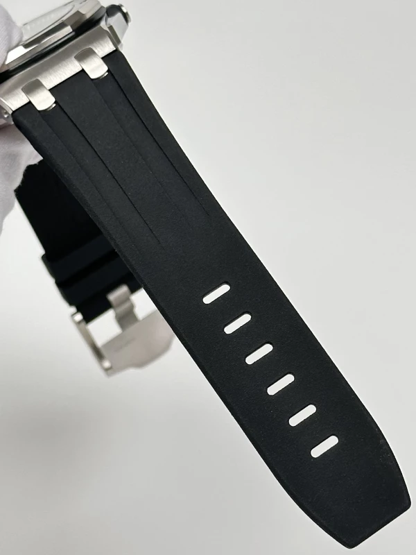 Audemars Piguet 15710ST.OO.A002CA.01 7