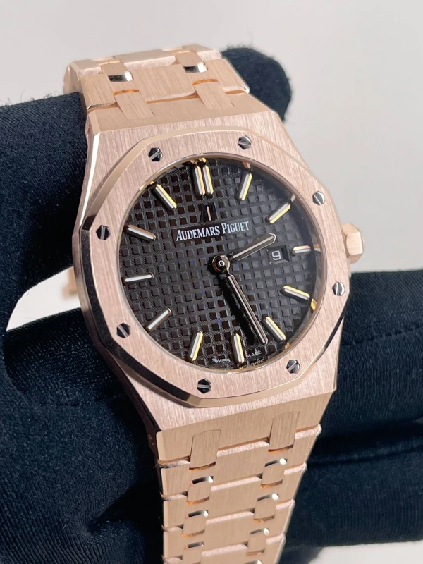 Audemars Piguet Quartz Gold 67650OR.OO.1261OR.01 3