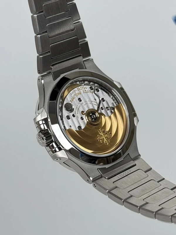 Patek Philippe Lady 7118 7118/1200A-001 9