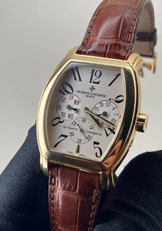 Vacheron Constantin Tonneau Day & Date Royal Eagle 42008/000J-8978 2