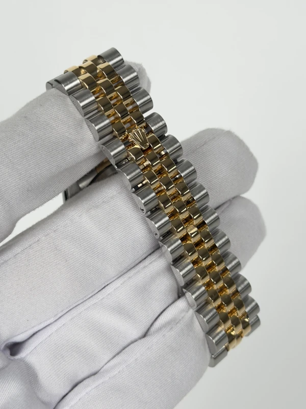 Rolex 36 mm, steel, yellow gold and diamonds 116243-0035 3