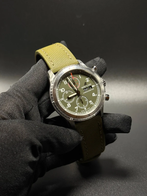 Breitling 8 Chronograph 43 Curtiss Warhawk A133161A1L1X2 2