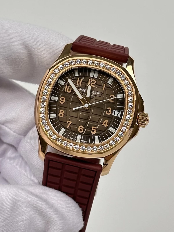 Patek Philippe 5068 Aquanaut Luce 5068R-001 4