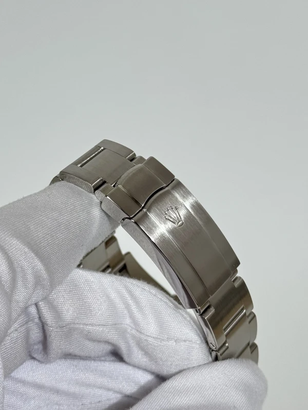 Rolex 39 mm, Oystersteel 114300-0002 5