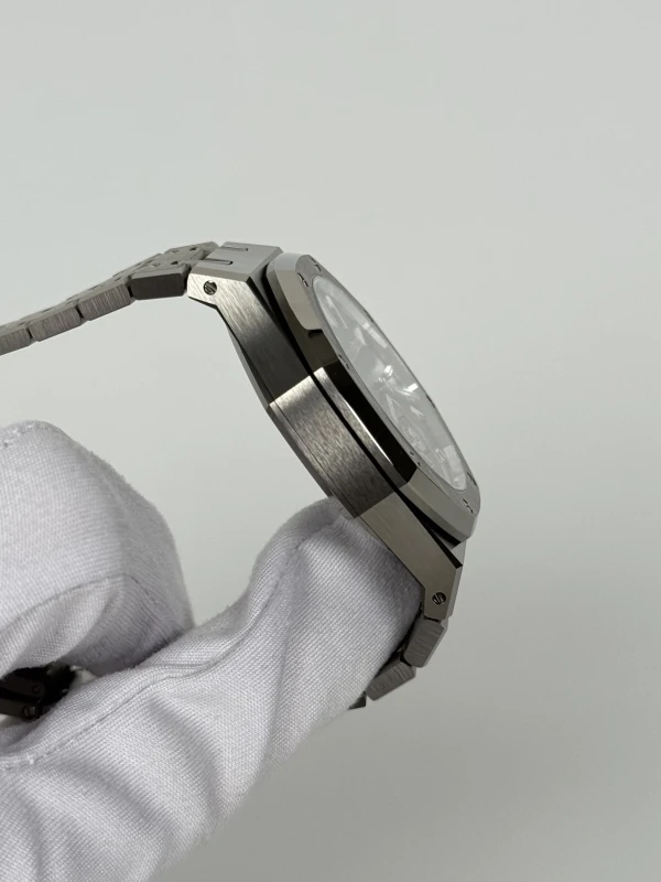 Audemars Piguet SELFWINDING FLYING TOURBILLON "50TH ANNIVERSARY" 26730TI.OO.1320TI.01 3