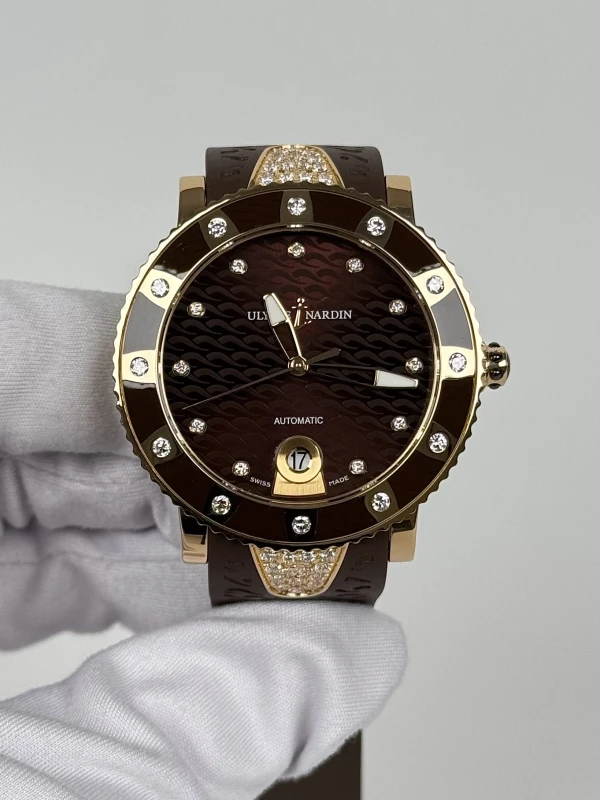 Ulysse Nardin Lady Diver 8106-101EC-3c/15 2