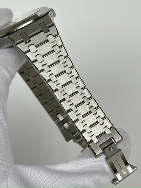 Audemars Piguet Selfwinding 41 mm 15500ST.OO.1220ST.04 6