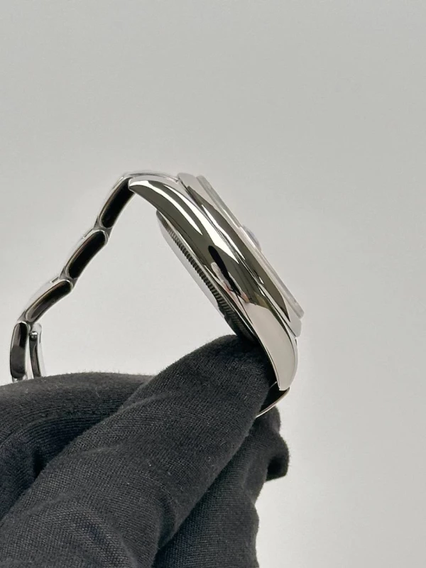 Rolex 36 mm Steel  116200-0057 3