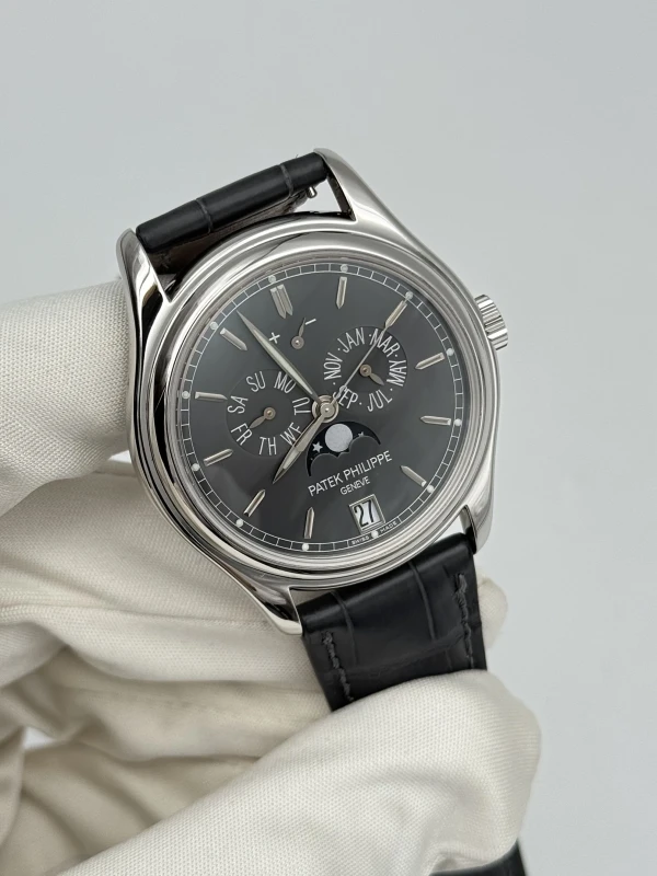 Patek Philippe 39 mm 5146p-001 3