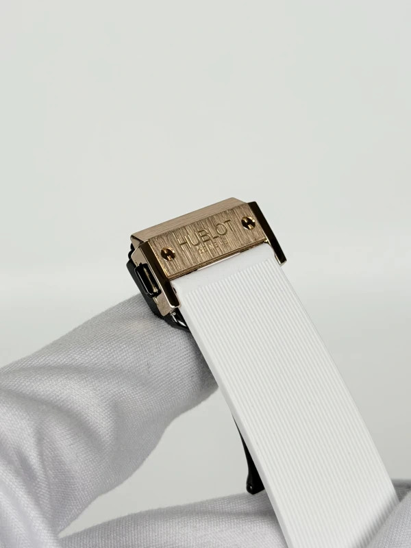 Hublot Gold White Diamonds 38 mm  361.PE.2010.RW.1104 5
