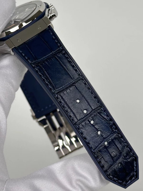 Hublot Blue Chronograph Titanium 521.NX.7170.RX 7