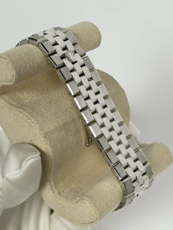 Rolex 127236-0002 4