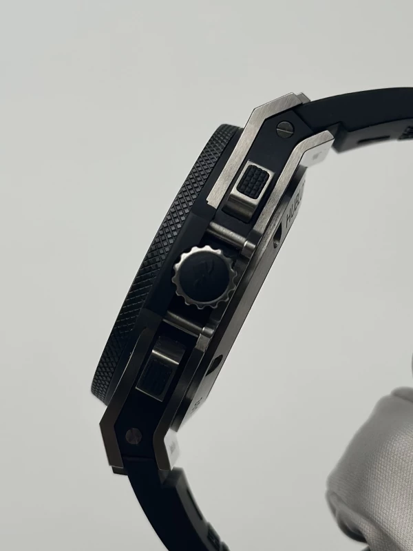 Hublot EVOLUTION STEEL CERAMIC 301.SM.1770.RX 5