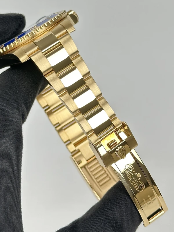 Rolex Date 40mm Yellow Gold Ceramic 116618 blue dial 8 diamond 6