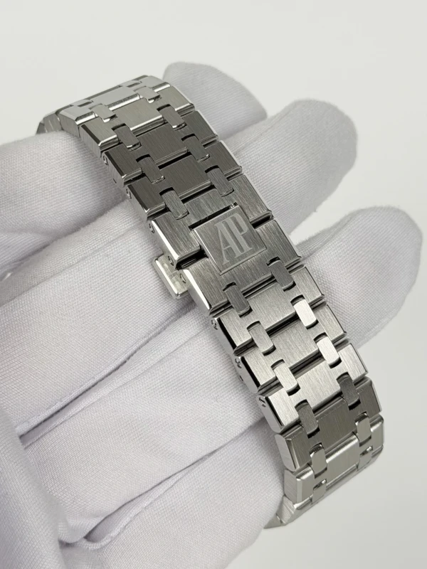 Audemars Piguet Selfwinding 41 mm 15400ST.OO.1220ST.02 3