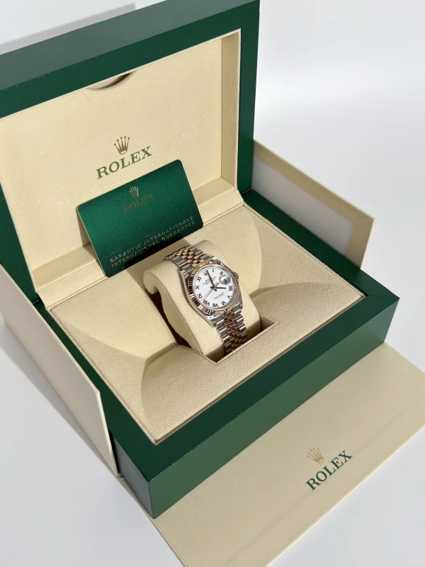 Rolex 36 mm, Oystersteel and Everose gold 126231-0015 5