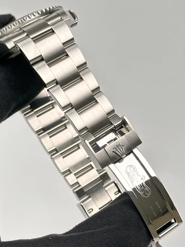 Rolex 41 mm Steel 124060-0001 6
