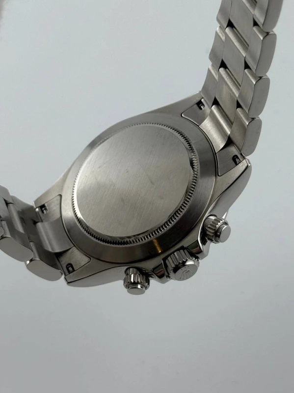 Rolex Cosmograph 40mm Steel 116520 9