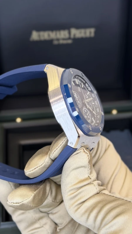 Audemars Piguet Offshore Chronograph 43 mm 26420SO.OO.A029VE.01 6