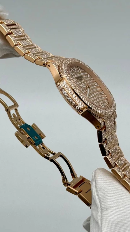 Patek Philippe Nautilus Lady 7118/1450R-001 5