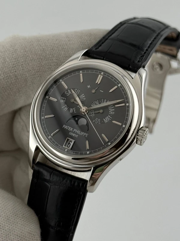 Patek Philippe 39 mm 5146p-001 8