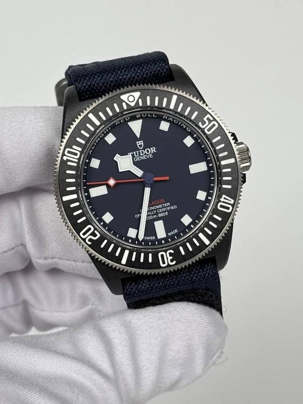 Tudor FXD CHRONO M25707KN-0001 3
