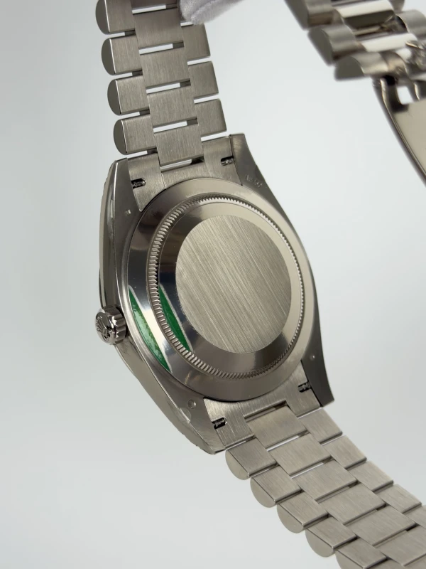 Rolex 40MM WHITE GOLD 228239-0033 6
