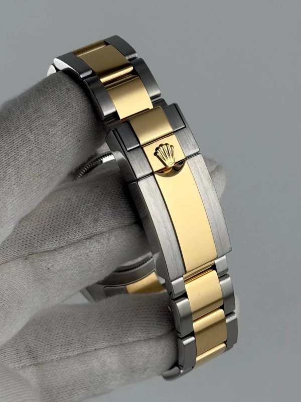 Rolex Cosmograph 40mm Steel and Yellow Gold  116503-0007 5