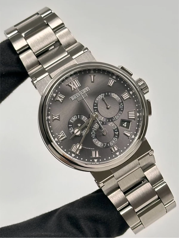 Breguet Chronograph 5527TI/G2/TW0 2