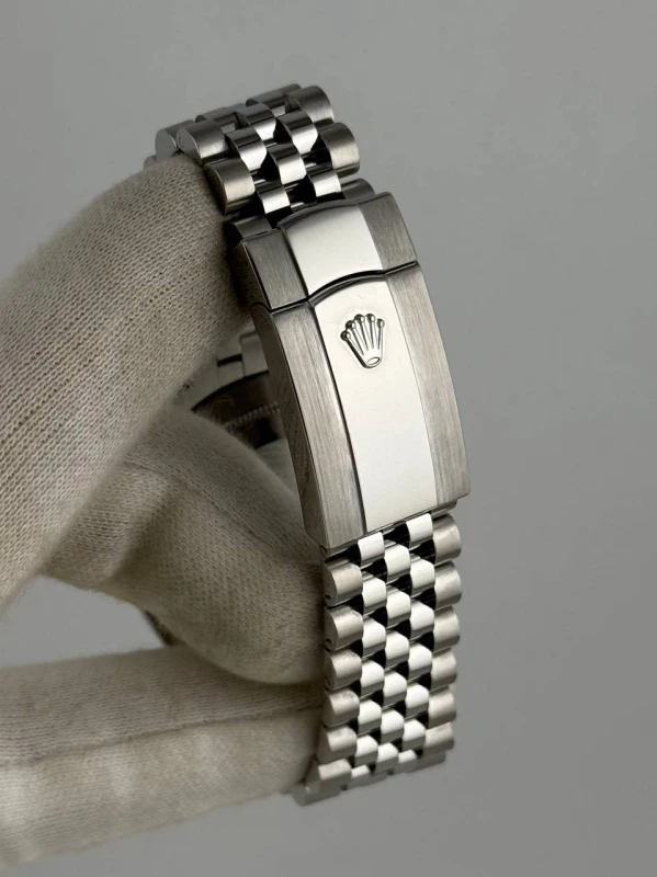 Rolex 41mm Steel 126300-0018 9