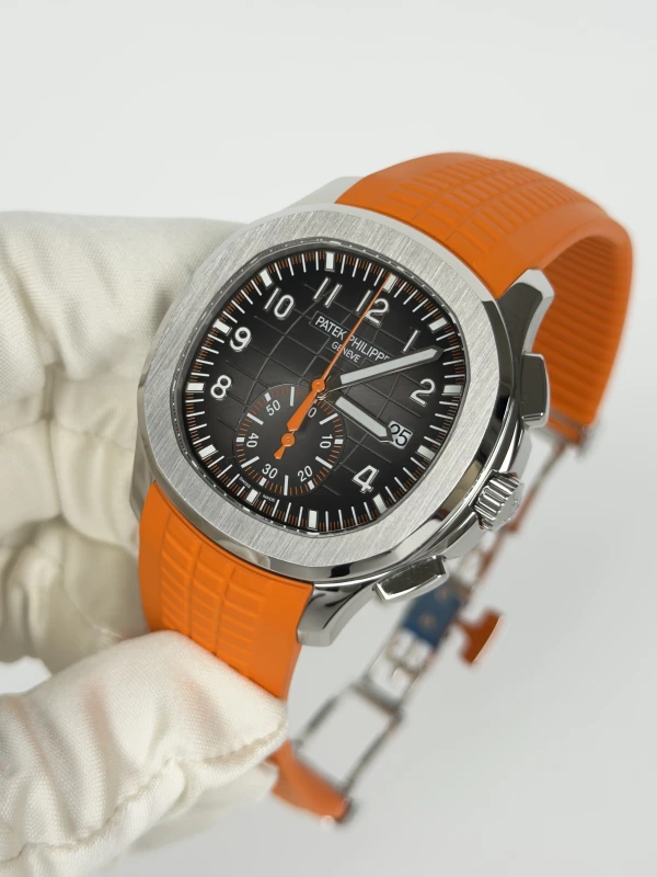 Patek Philippe Chronograph 5968A 5968A-001 4