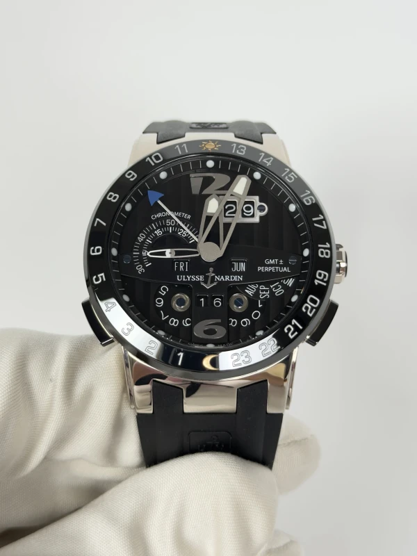 Ulysse Nardin Perpetual Calendar Black 320-00/3 2