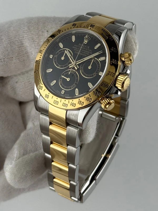 Rolex Cosmograph 40mm Steel and Yellow Gold 116523 Black 4