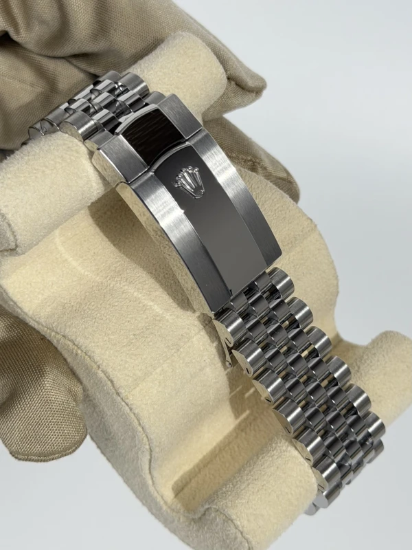 Rolex 41 mm, steel and white gold 126334-0002 3