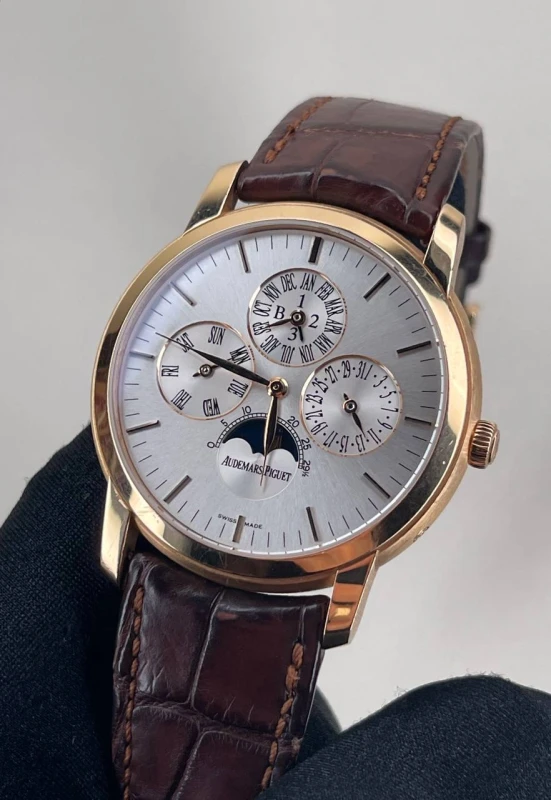 Audemars Piguet Perpetual Calendar  26390OR.OO.D088CR.01 2