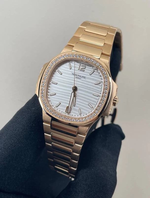 Patek Philippe Lady 7118 7118/1200R-001 2