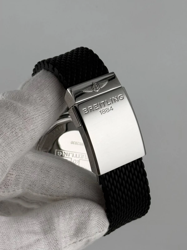 Breitling HERITAGE B20 AUTOMATIC 42 UB2010121B1S1 8