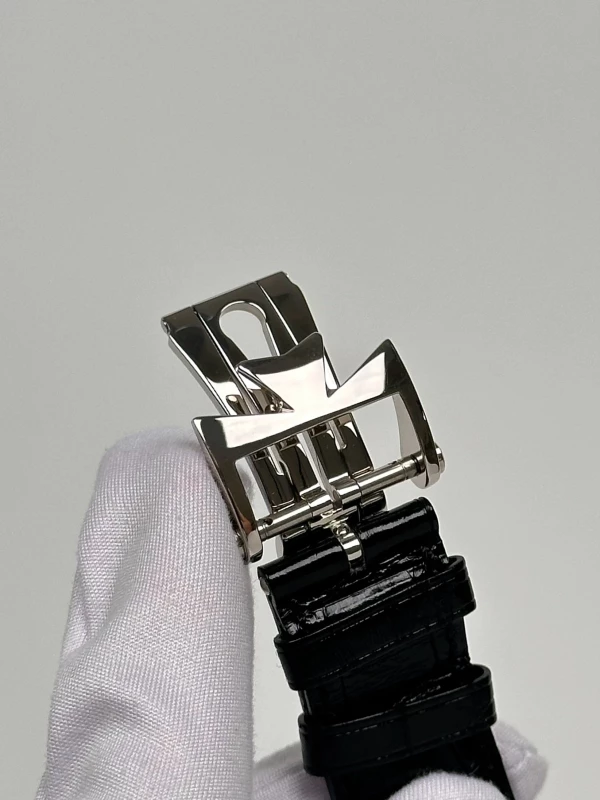 Vacheron Constantin 85050/000D-G9O00 8