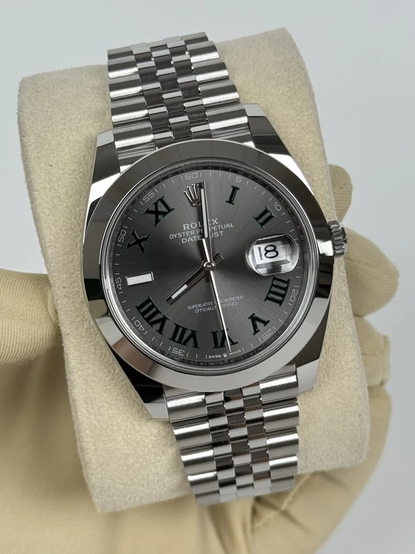 Rolex DATEJUST 41MM STEEL 126300-0014 3