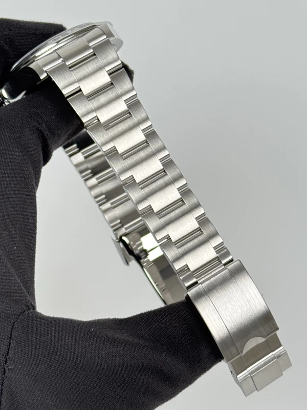 Rolex II 40MM STEEL 226570-0001 5