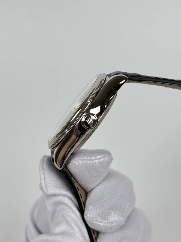 Rolex Cellini Date 50519-0007 6