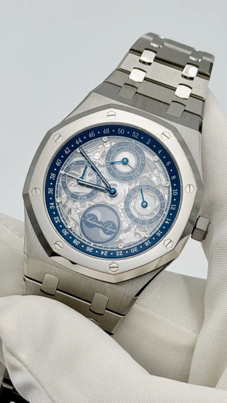 Audemars Piguet ROYAL OAK PERPETUAL CALENDAR «150 THE ANNIVERSARY» 26585XT.OO.1220XT.01 8