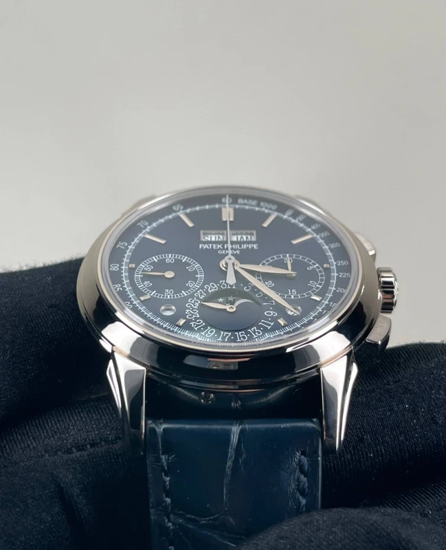 Patek Philippe 5270G-014 4