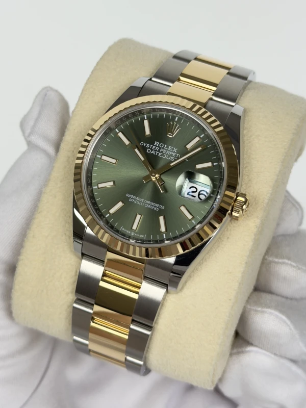 Rolex Datejust 36mm Steel and Yellow Gold 126233-0058 3