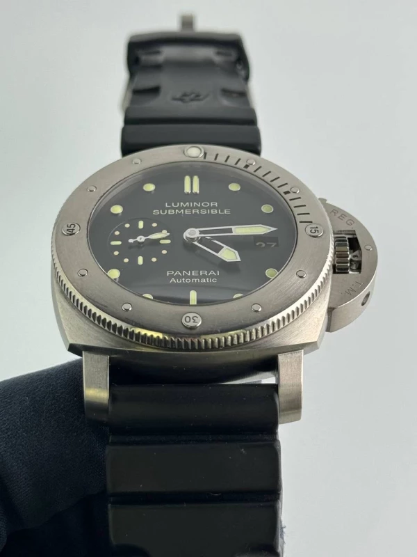 Panerai Submersible 3 Days Automatic Titanio PAM00305 3