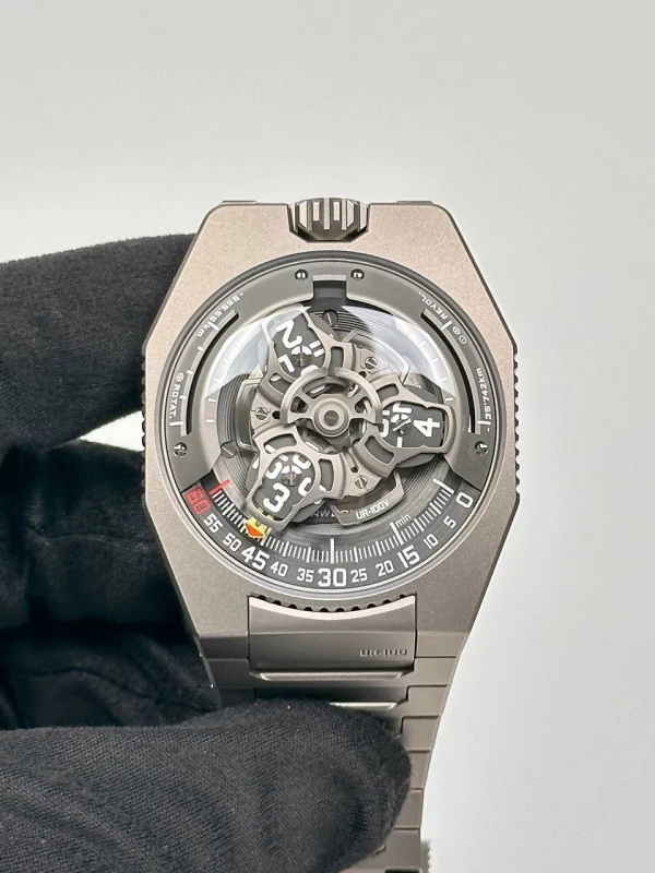 Urwerk Magic T UR-100V Magic T 3