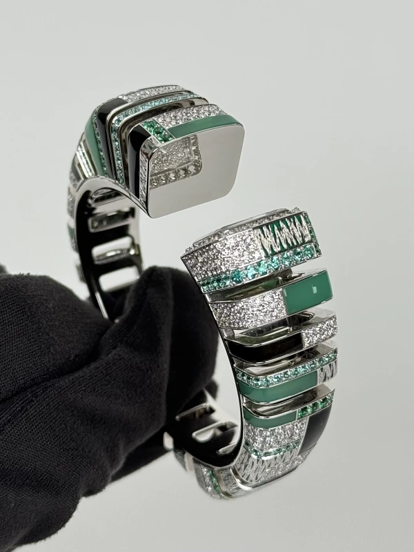 Cartier Reflection de Cartier Reflection De Cartier Cuff 01 5
